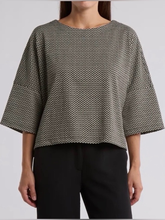Max Studio Tops - Max Studio Black and Cream Triangle-Print Top 3/4 sleeves box style - perfect
